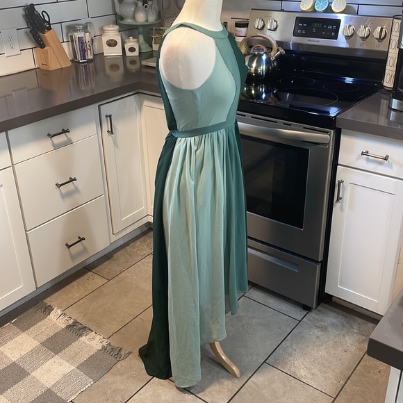 ModCloth xxs sheer overlay hi-low green color block halter gown w/ pockets EUC - Picture 3 of 13